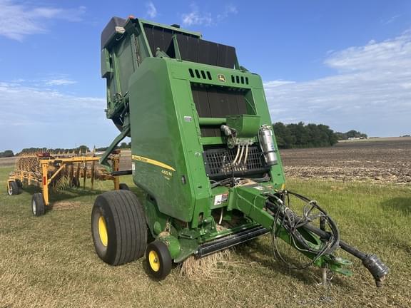 Image of John Deere 460M equipment image 4
