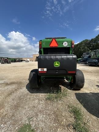 Image of John Deere 460M Silage equipment image 4