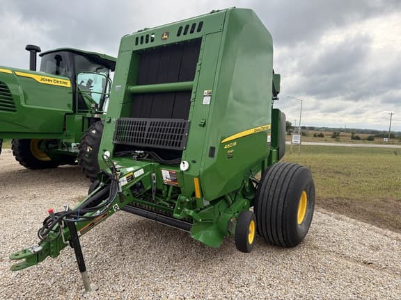 Image of John Deere 460M Silage equipment image 3