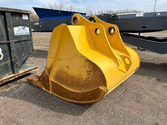 Image of John Deere Excavator Bucket equipment image 4