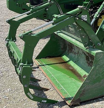 Image of John Deere Bucket Grapple Primary Image