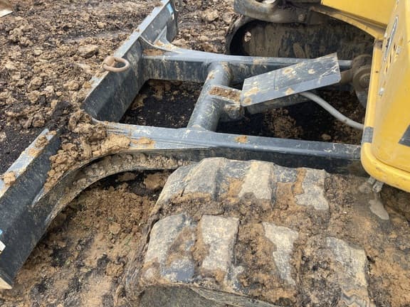 Image of John Deere 50P equipment image 4