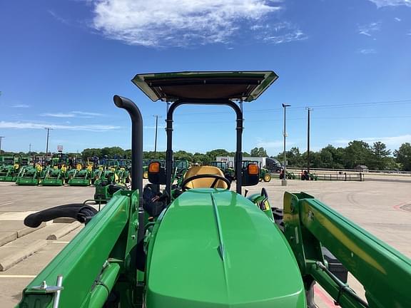 Image of John Deere 5045E equipment image 2