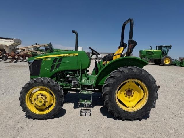 Image of John Deere 5050E equipment image 1