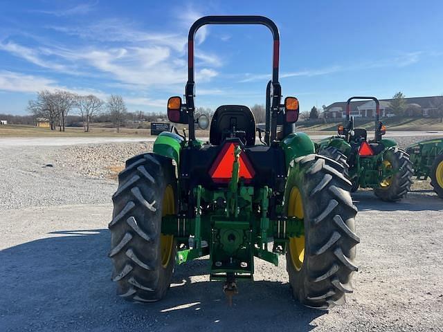 Image of John Deere 5050E equipment image 2