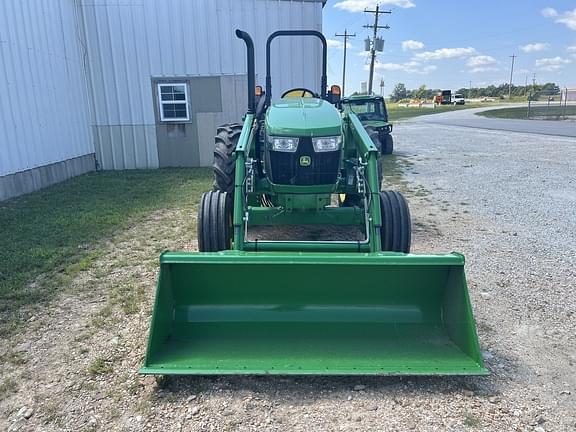 Image of John Deere 5050E equipment image 2