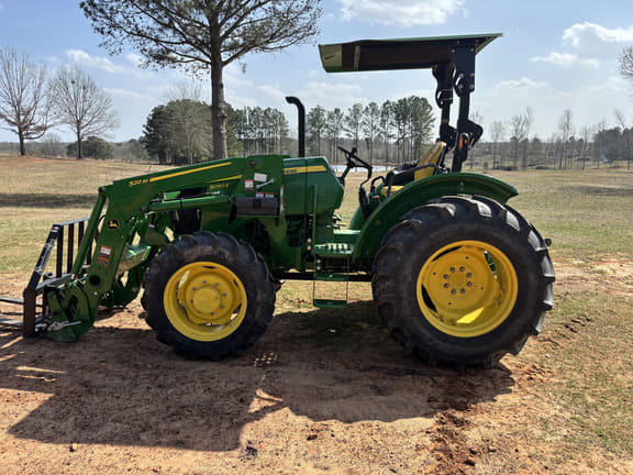 Image of John Deere 5050E equipment image 2