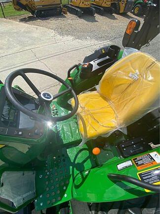 Image of John Deere 5050E equipment image 4