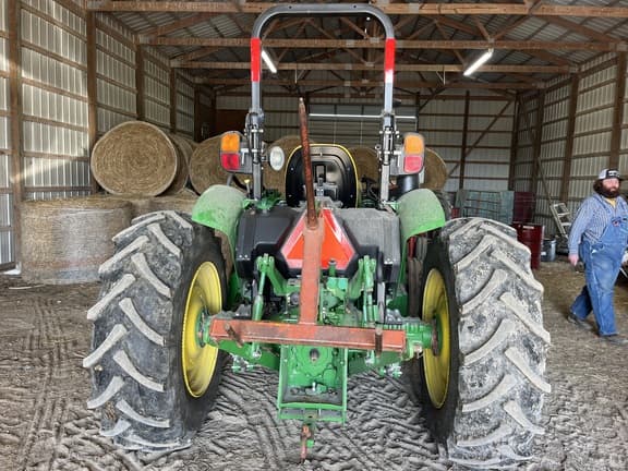 Image of John Deere 5050E equipment image 2