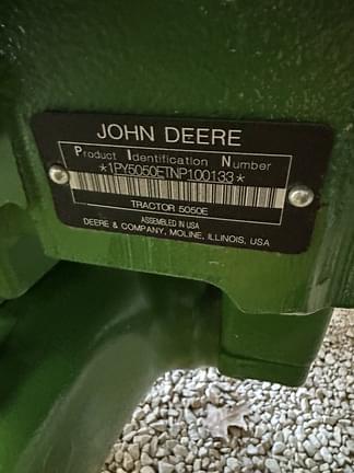 Image of John Deere 5050E equipment image 4