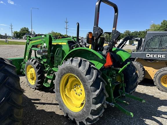 Image of John Deere 5050E equipment image 3