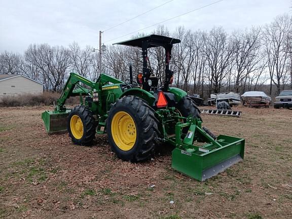 Image of John Deere 5050E equipment image 2