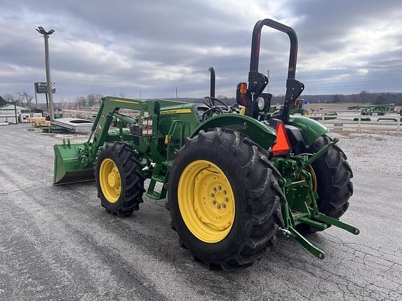 Image of John Deere 5050E equipment image 1