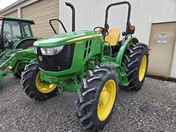 Image of John Deere 5050E Primary image