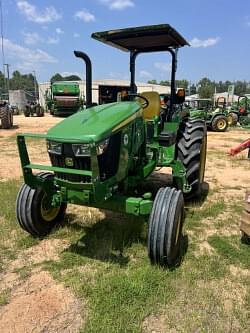 Image of John Deere 5050E equipment image 4