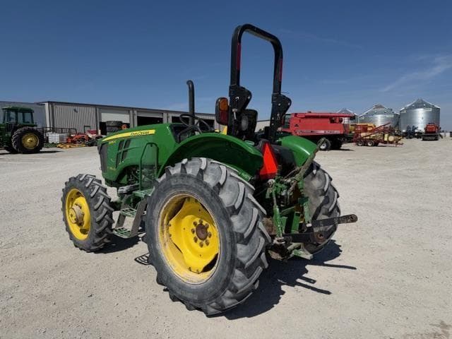 Image of John Deere 5050E equipment image 2