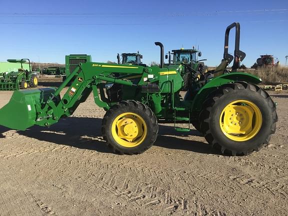 Image of John Deere 5050E equipment image 2