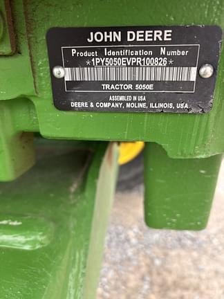 Image of John Deere 5050E equipment image 3