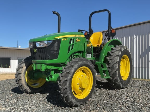 2023 John Deere 5050E Equipment Image0