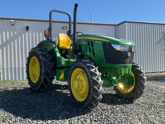Image of John Deere 5050E equipment image 1