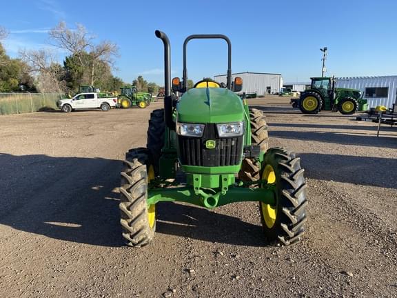 Image of John Deere 5050E equipment image 1