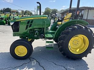 Main image John Deere 5050E 0