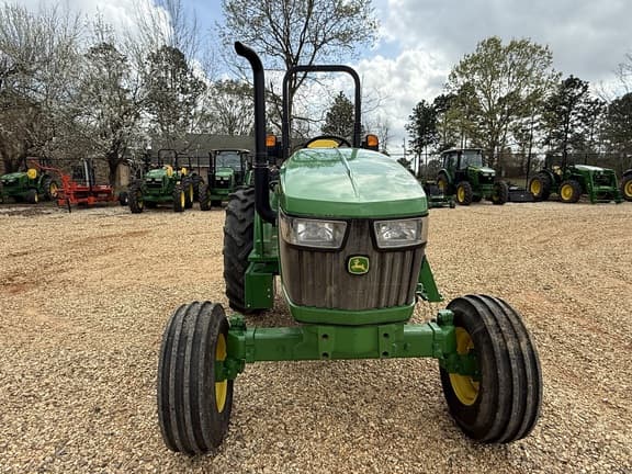 Image of John Deere 5050E equipment image 2