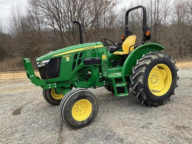 Image of John Deere 5050E equipment image 1