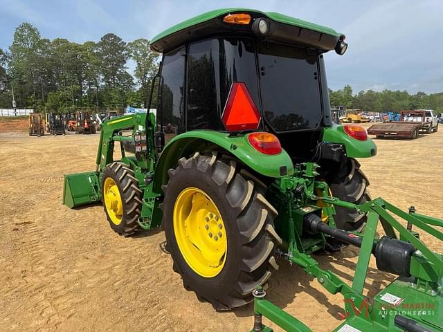 Image of John Deere 5055E equipment image 2