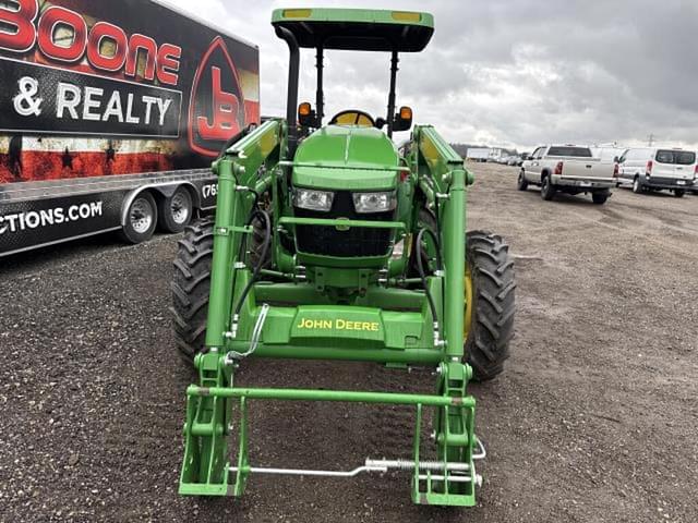 Image of John Deere 5055E equipment image 4