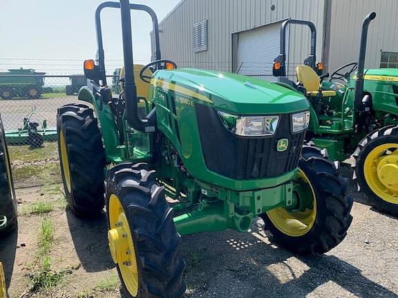 Image of John Deere 5060E equipment image 1