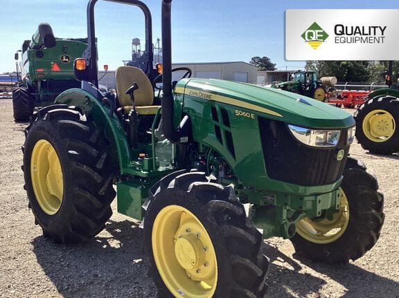 Main image John Deere 5060E