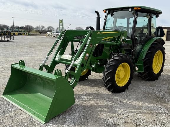 Image of John Deere 5060E equipment image 3