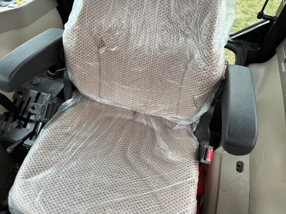 Image of John Deere 5060E equipment image 3