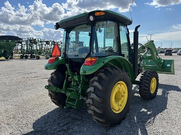 Image of John Deere 5060E equipment image 4