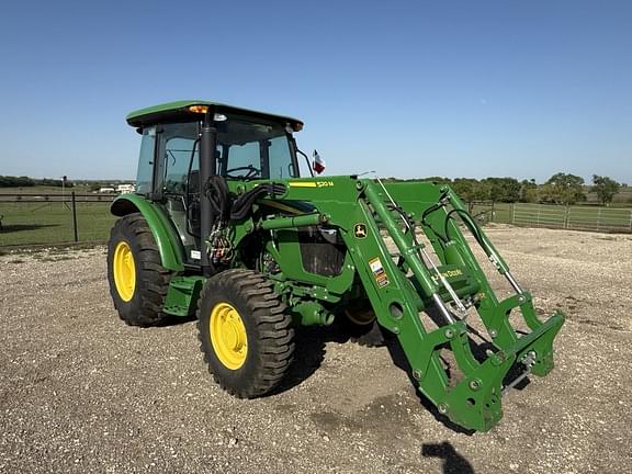 Image of John Deere 5060E equipment image 3