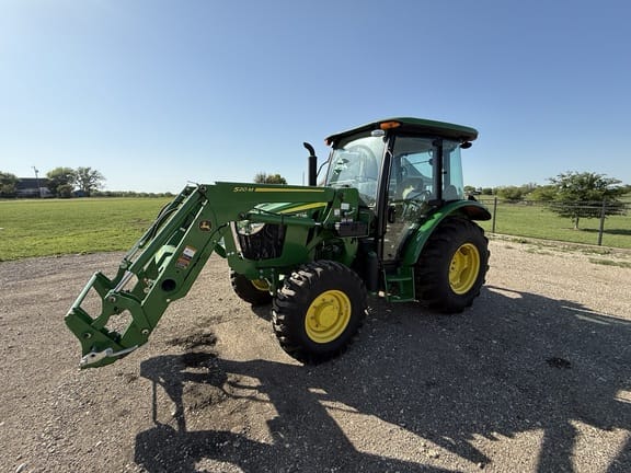 Main image John Deere 5060E