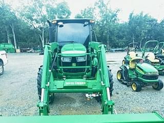 Image of John Deere 5060E equipment image 2