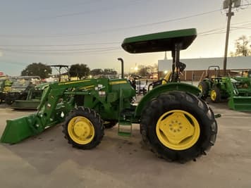 Main image John Deere 5060E