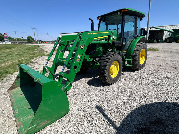 Main image John Deere 5060E