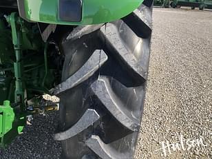 Main image John Deere 5060E 9