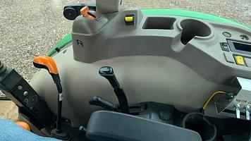 Main image John Deere 5060E 9