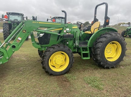 Main image John Deere 5060E