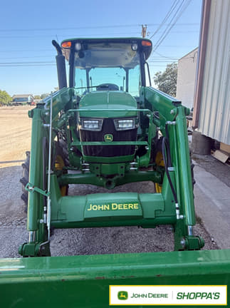 Image of John Deere 5060E equipment image 3