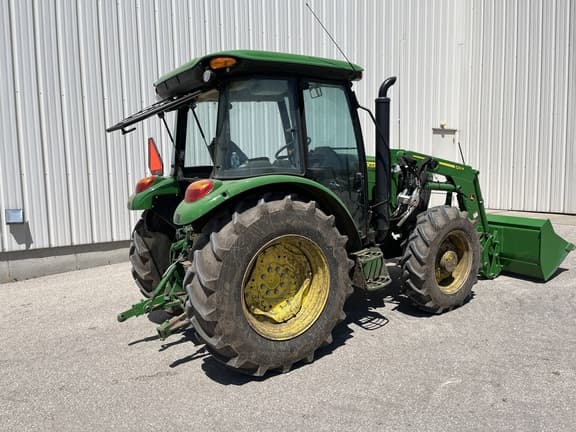 Image of John Deere 5060E equipment image 2
