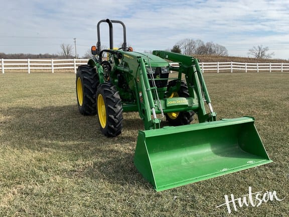Main image John Deere 5060E
