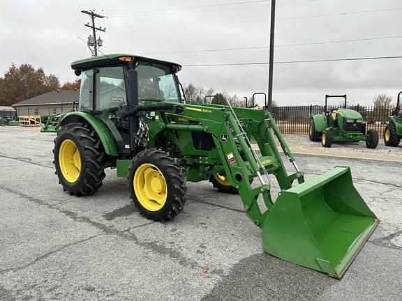 Image of John Deere 5060E equipment image 3