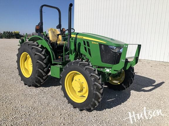 Image of John Deere 5060E Primary image