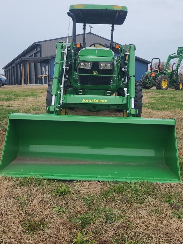 Image of John Deere 5060E equipment image 1