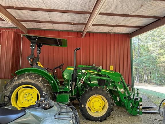 Image of John Deere 5060E equipment image 2